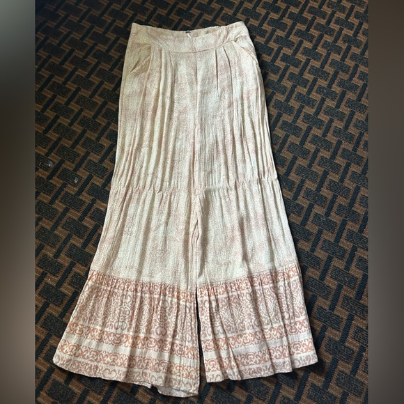 Free people flare XL pants Elegant Cream and Tan Women's